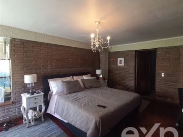 Casa en Venta en Av. Chicureo, Alba