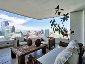 Amplio departamento en cerro San Luis El Golf