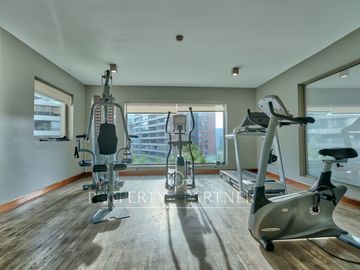 Amplio departamento en cerro San Luis El Golf