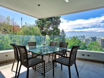 Amplio departamento en cerro San Luis El Golf