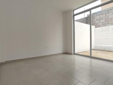 De venta casas | 177m2 construcción | 3 habitaciones | sector Colibrí |  Los Chillos
