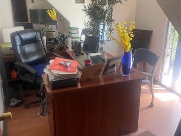Casa en Venta en Walker Martinez esquina Parque Deportivo La Araucana