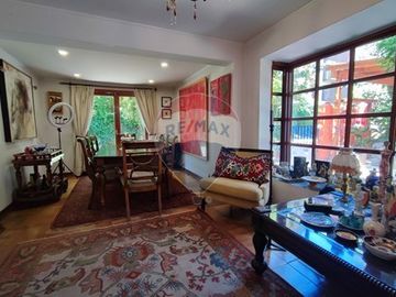 Se vende casa 5D, 3B, Las Condes