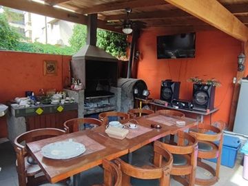 Se vende casa 5D, 3B, Las Condes