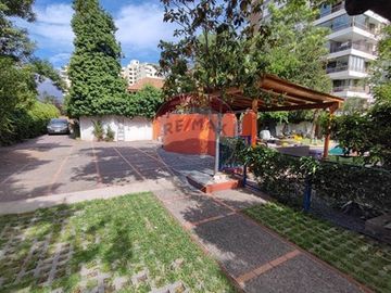 Se vende casa 5D, 3B, Las Condes