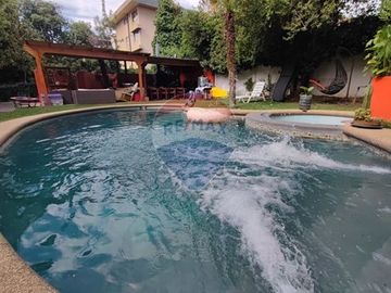 Se vende casa 5D, 3B, Las Condes