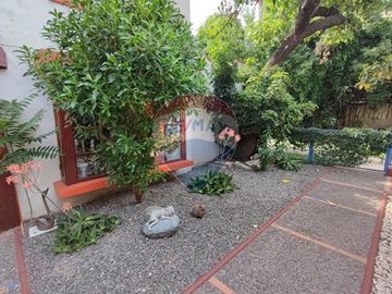 Se vende casa 5D, 3B, Las Condes
