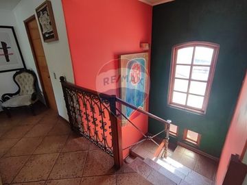 Se vende casa 5D, 3B, Las Condes