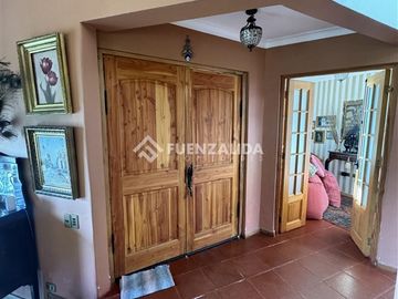 Casa en Venta en Condominio Colinas de Santo Domingo