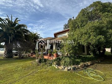 Casa en Venta en Condominio Colinas de Santo Domingo