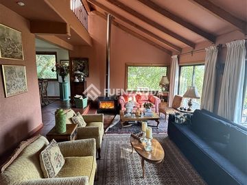 Casa en Venta en Condominio Colinas de Santo Domingo