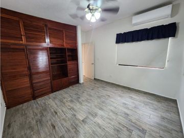 Casa en venta Cumbres 6 sector