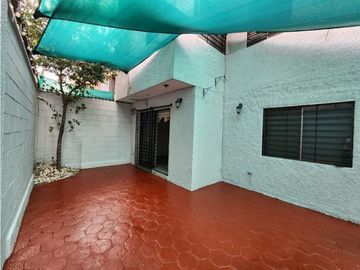 Casa en venta Cumbres 6 sector