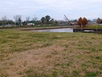 Terreno en El Yacht
