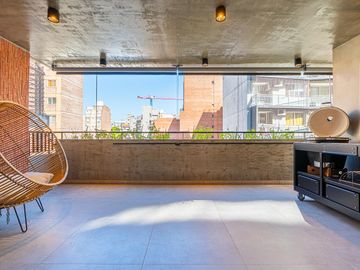 Departamento en  venta, piso exclusivo de 3 dormitorios, Piso 1 con patio, Moreno 500 en Zona Rio