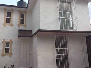 RENTA DE CASA EN LA SOLEDAD NAUCALPAN
