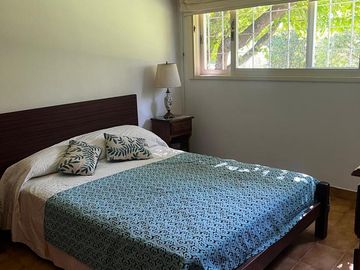 Lindísima Casa 4 Ambientes - en Altos del Barranco