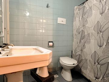 VENTA DEPARTAMENTO EN MAR DEL PLATA 3 DORMITORIOS 4 AMBIENTES CORDOBA Y LURO