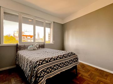 VENTA DEPARTAMENTO EN MAR DEL PLATA 3 DORMITORIOS 4 AMBIENTES CORDOBA Y LURO
