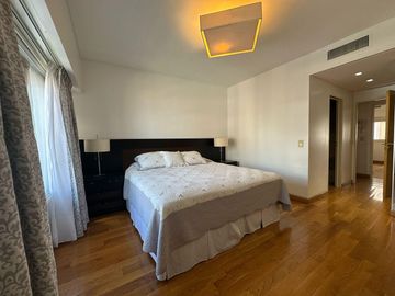 Hermoso departamento de 5 ambientes con dependencia en Caballito