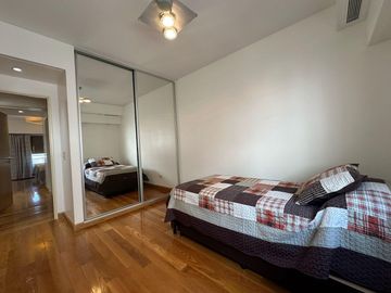 Hermoso departamento de 5 ambientes con dependencia en Caballito