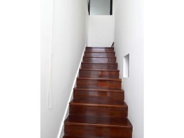 B604 Palos de Caña