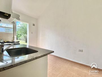 Casa en Los Fresnos,  Villa de Merlo.