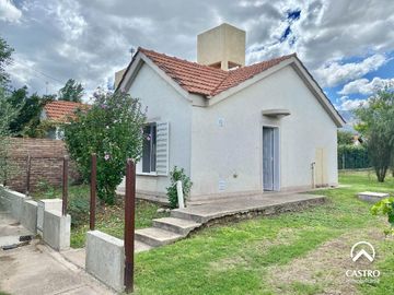 Casa en Los Fresnos,  Villa de Merlo.