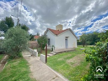 Casa en Los Fresnos,  Villa de Merlo.