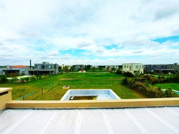 Casa en venta - 4 Dormitorios 3 Baños - 784Mts2 - Escobar