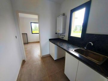 Casa en venta - 4 Dormitorios 3 Baños - 784Mts2 - Escobar