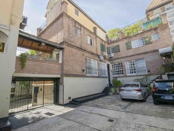 Departamento de 4 ambientes en venta, en San Isidro.