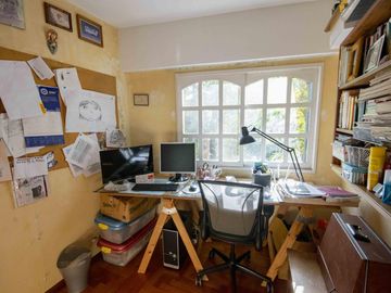 Departamento de 4 ambientes en venta, en San Isidro.
