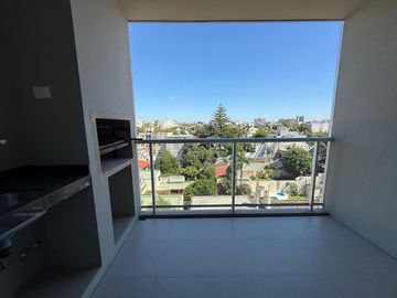 Departamento con balcon terraza y amenities en Devoto