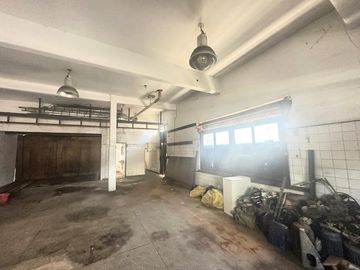 VENTA GALPÓN CON LOCAL Y OFICINA PIÑEYRO AVELLANEDA