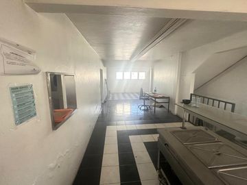 VENTA GALPÓN CON LOCAL Y OFICINA PIÑEYRO AVELLANEDA