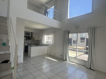 Departamento en Alquiler en Homes, El Palmar, Nordelta