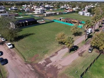 Venta Terreno en Barrio Cerrado Puerto Roldan