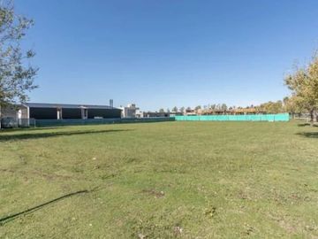 Venta Terreno en Barrio Cerrado Puerto Roldan