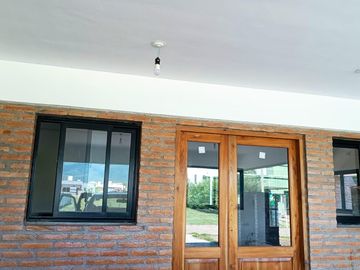 CASA EN VENTA A ESTRENAR COUNTRY LABRADORES 1