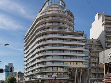 EVOQUE OLAZABAL - 4 AMBIENTES EN PISO ALTO CON VISTA ABIERTA A ESTRENAR