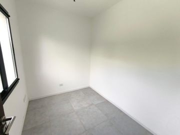 VENTA CASA - EL CANTON VISTA AL GOLF 5 AMBIENTES