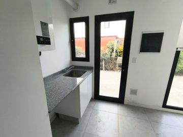 VENTA CASA - EL CANTON VISTA AL GOLF 5 AMBIENTES