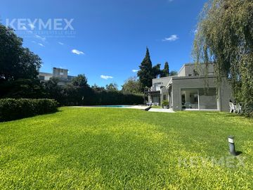 Casa en  Highland Park CC.