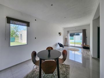 Casa de 2 dormitorios con jardín y pileta en Tierra de Sueños 3, sector A