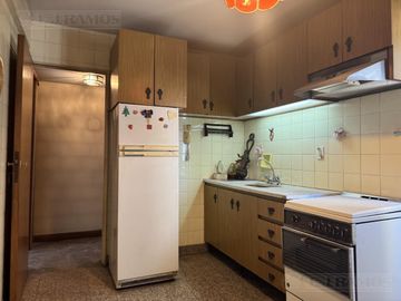 Departamento  3 ambientes con cochera