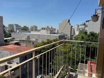 Departamento  3 ambientes con cochera
