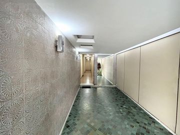 Departamento  3 ambientes con cochera