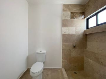Casa lista para vivir en el norte de Merida, en privada Altozano