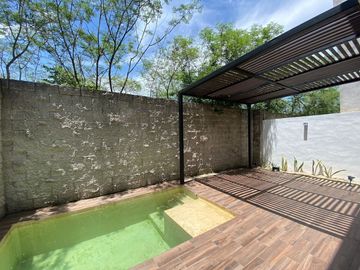 Casa lista para vivir en el norte de Merida, en privada Altozano